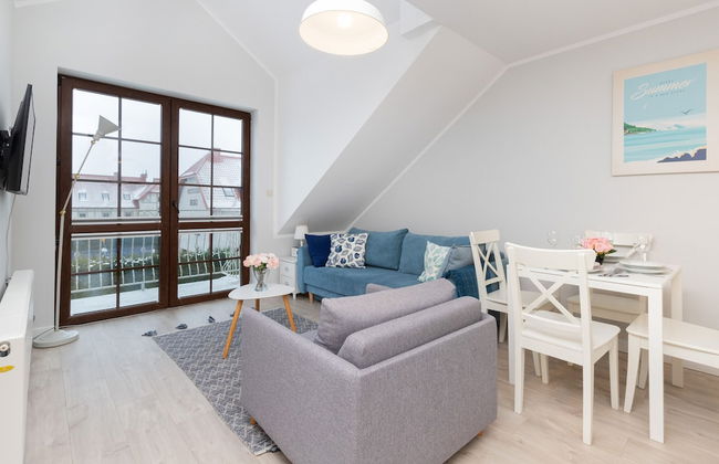 Bright Apartment in Debki by Renters - Photo 13