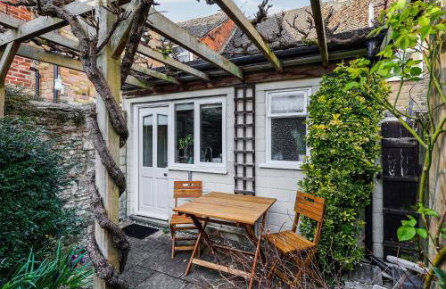 September Cottage - Photo 2