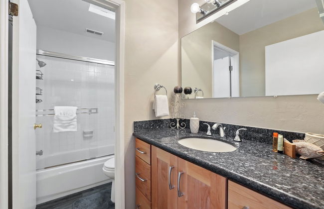 Family Fun Getaway - 3 Story Condo - Foto 22