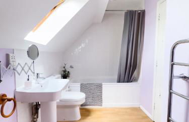 Beautiful apartment in Guildford with parking - Foto 43