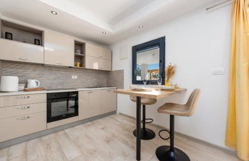 Unique Villa V with large pool - Photo 27