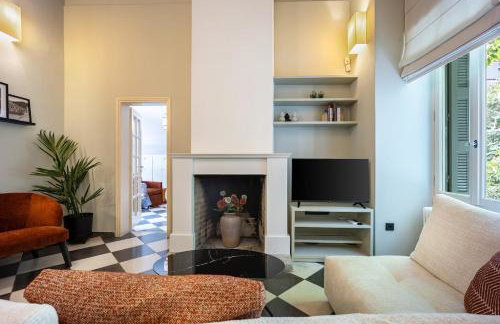 A Majestic Oasis in Keramikos, the Heart of Athens - Foto 49