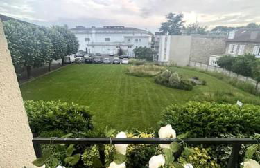 WonderSuite appartement - centre ville avec parking couvert -15mn de Paris et 10 mn de Stade de France, wifi, Netflix - Foto 4