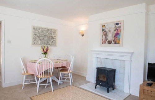 Curzon House - Photo 21