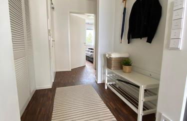 Modernes Apartment am Hafen mit Seeblick - Photo 15