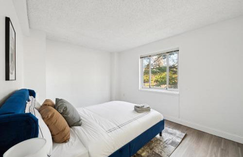 Legacy at Imperial Village 201 I 2 Bed 2 Bath - Foto 7