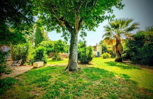 Le Gîte d'Entressen studio Piscine Jeux & Pétanque Istres Miramas - Foto 15