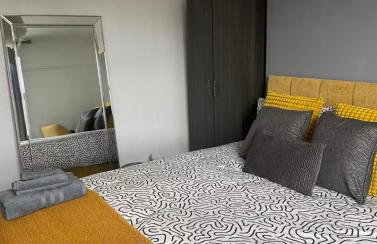 2 Bed Apartment Near Yeovil Hospital & Leonardo - Foto 9