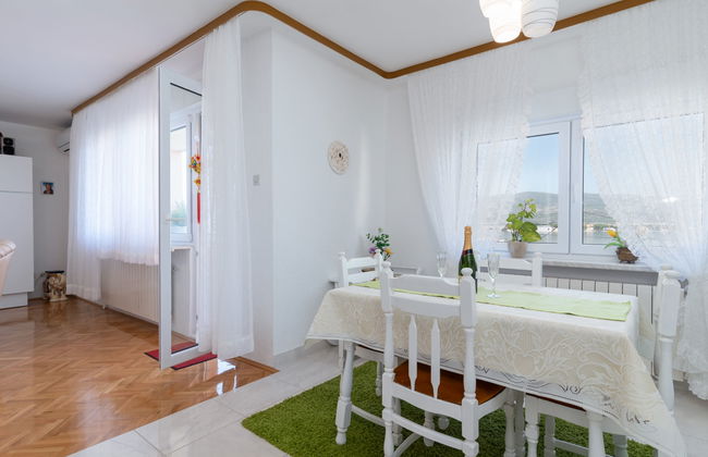 Melita Lara - Foto 4