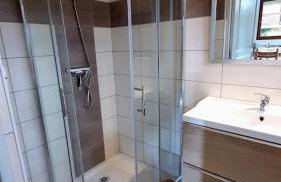 Le Pré Fleuri à Guillestre - Appartements neufs classés Meublés de Tourisme 3 étoiles- Climatisés- Parking privatif - Foto 21