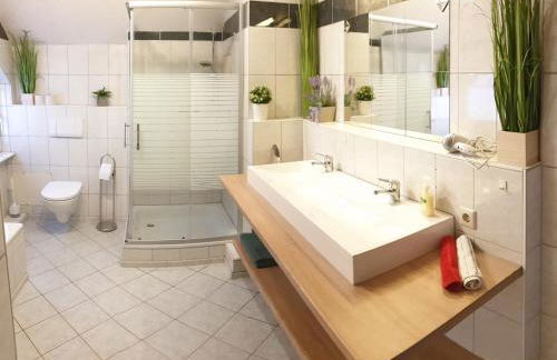 Superior Maisonette-Wohnung-nur 5 min zum Europapark - Foto 42