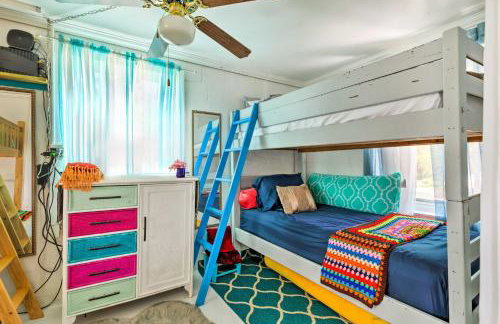 Oceanfront White Stone Cottage w/ Private Beach! - Photo 15