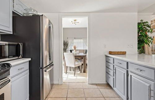 GOODE.HOMES | Luxury Home w/ Beautiful Garden - Foto 32