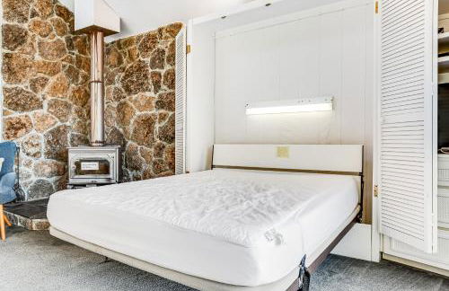 Cove House - Photo 20