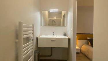 "En Roue Libre" 45m2 au calme centre-ville rez-de-chaussée - Foto 5