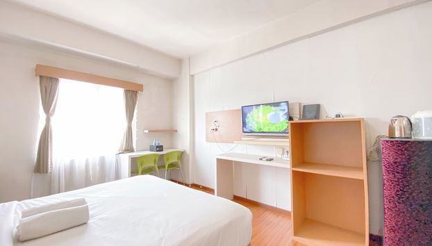 Modern Studio Room At Apartment Pinewood - Foto 3, Habitación