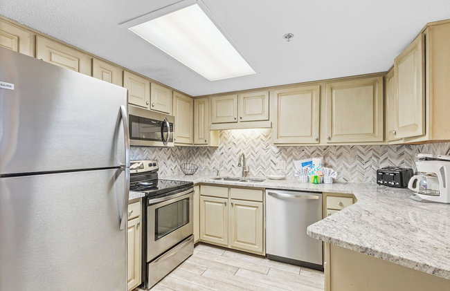 Phoenix V Vacation Rental Condominiums - Photo 63