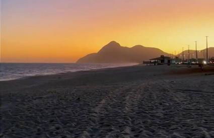 Casa em Itaipuaçu com piscina e 3 qtos - Foto 19