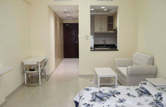 Stunning Studio With Balcony And Free Parking - Foto 12