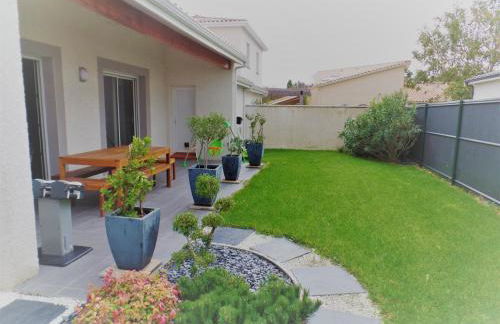 Belle maison T4 au calme - Jardin & Parking - Foto 3