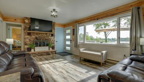 Lakefront Home in Hartford Hot Tub, Kayaks and Dock - Foto 4