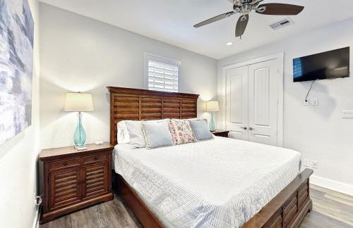 Beachside Heated Pool Hot Tub 2 King Beds Firepit - Foto 5