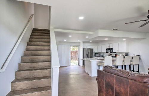 Central Bakersfield Townhome with Private Patio - Foto 6