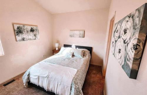 Pet Friendly/3 King Beds/Sleeps 14/Game room Near - Foto 19