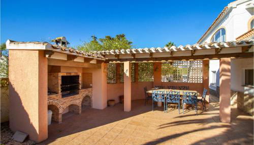 Stunning Apartment In Los Cerezos - Foto 5