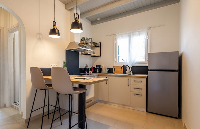 Vallia's Seaview & Stylish Apartments by Konnect, Nisaki - Foto 42