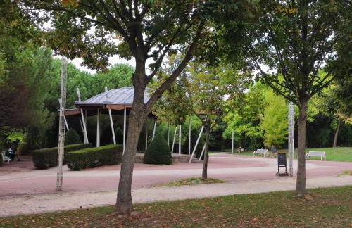 Duplex Autonome Cosy à Paris Roissy CDG - Foto 33