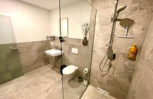 Goldstadt Grand Suite- City Apartment Zentrum Pforzheim - Foto 39