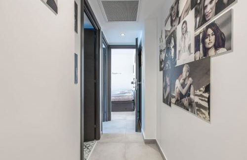 LB Vacation Rentals I Cannes Center, Renovated Apartment with Balcony, Ideal for Holidays or Congress! - Photo 37