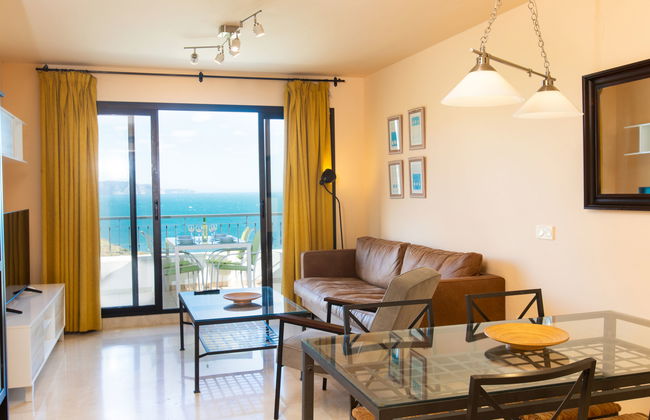 Lateral View - Photo 7