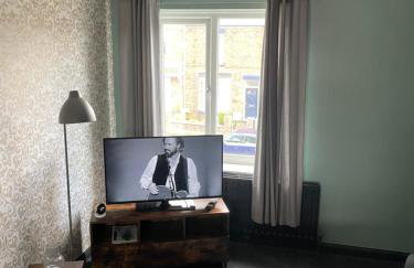 Modern and Homely Appartment! - Available as individual rooms or the Entire Property! - Foto 22