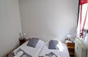 La loge - EN PLEIN COEUR DU VILLAGE - Foto 3