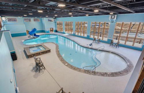 New Cabin at Tall Timbers! Free Tickets! Indoor and Outdoor Pools! - Foto 40