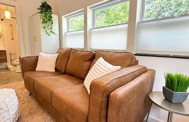 Tiny House Rental in Asheville, NC - The Bat Shack - Foto 31