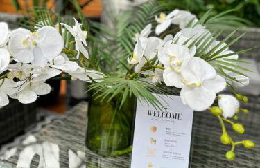 Luxury Retreat with Private Hot Tub - Foto 11