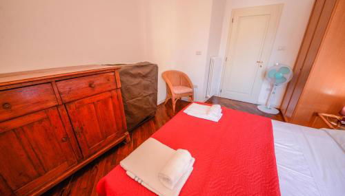 1Dest - Queen of the Lake - Foto 3