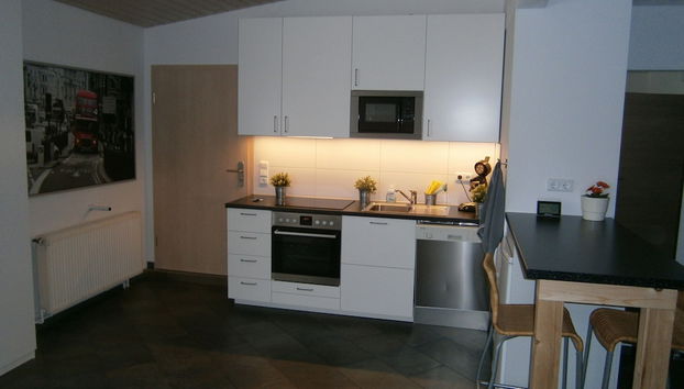 Wohnen im ehemaligen Kaminstudio mit Klimaanlage - Foto 2, Imagem principal