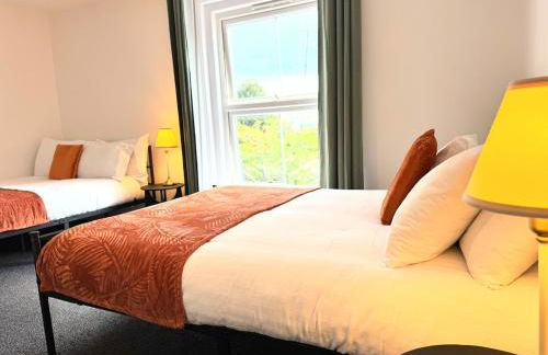 Entire 5 Bed New Home - Southampton Centre - 4BDRM - Foto 12