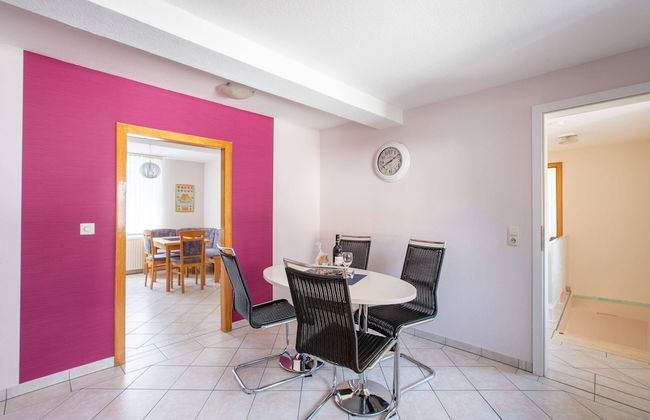 Heritage Apartment in Battenberg near Skiing - Foto 30