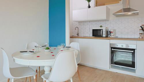 Évasion Pro & Fun à Saint-Étienne - Proche HPL - Foto 2, pet friendly, minibar