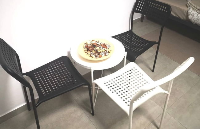 "room in Guest Room - Hostel Próximo A Praia P/ Surf Na Caparica" - Photo 2