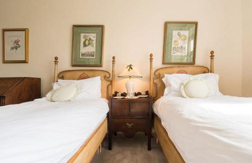 Ebrington Manor by Birch Stays - Photo 44