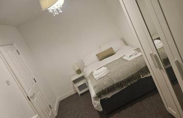 Spacious Riverfront Apartment - Foto 10