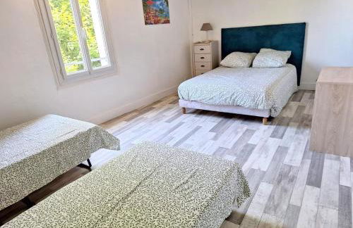 La Maison Douessine - Hyper Centre Doué La Fontaine - WIFI gratuit -Proche Bioparc Zoo - Photo 10