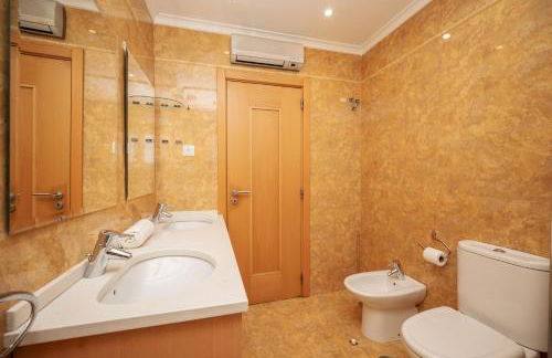 São Pedro do Estoril Villa By Hosty - Photo 33