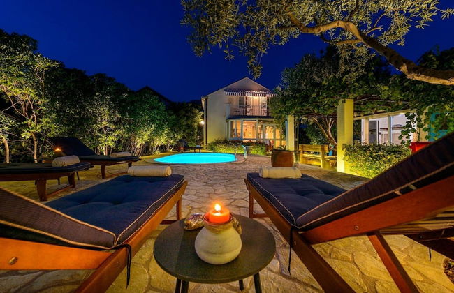 Villa Piano - Four Bedroom Villa With Terrace and Swimming Pool - Foto 51